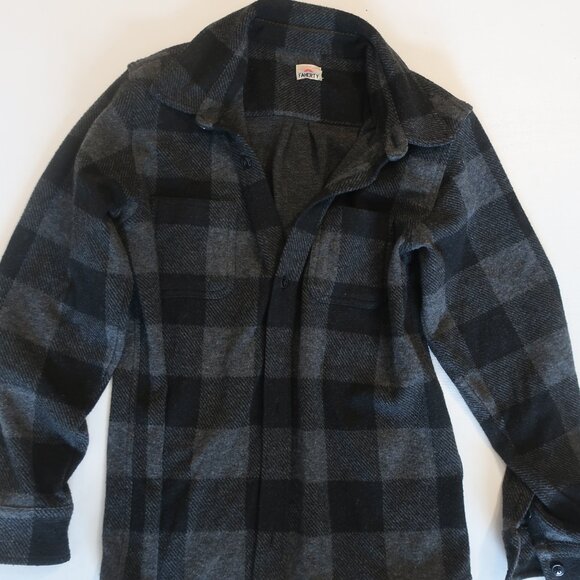 Youth Boys Faherty Black Gray Flannel Plaid Button Shirt  S - Picture 2 of 9